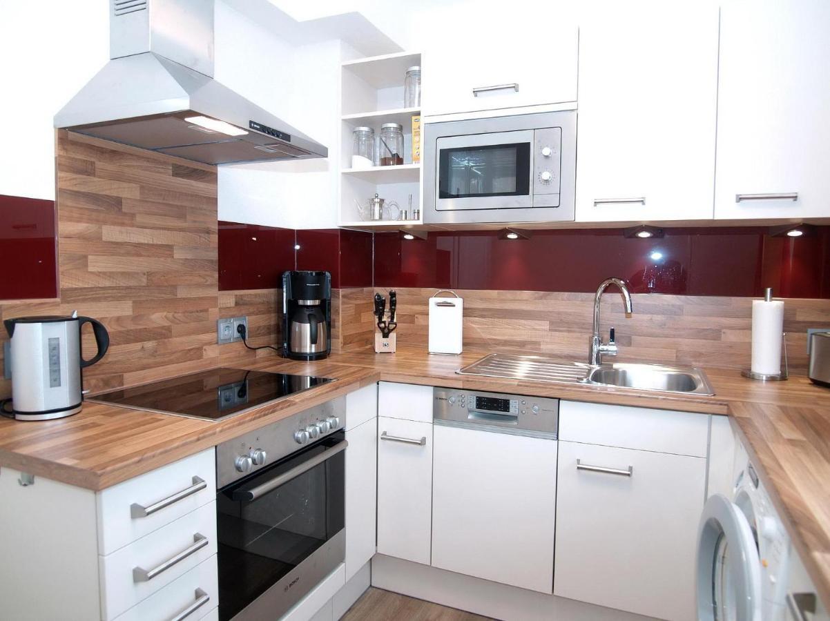 Ferienhaus Luv & Lee Ferienhaus Luv Und Lee Шарбойтц Екстериор снимка